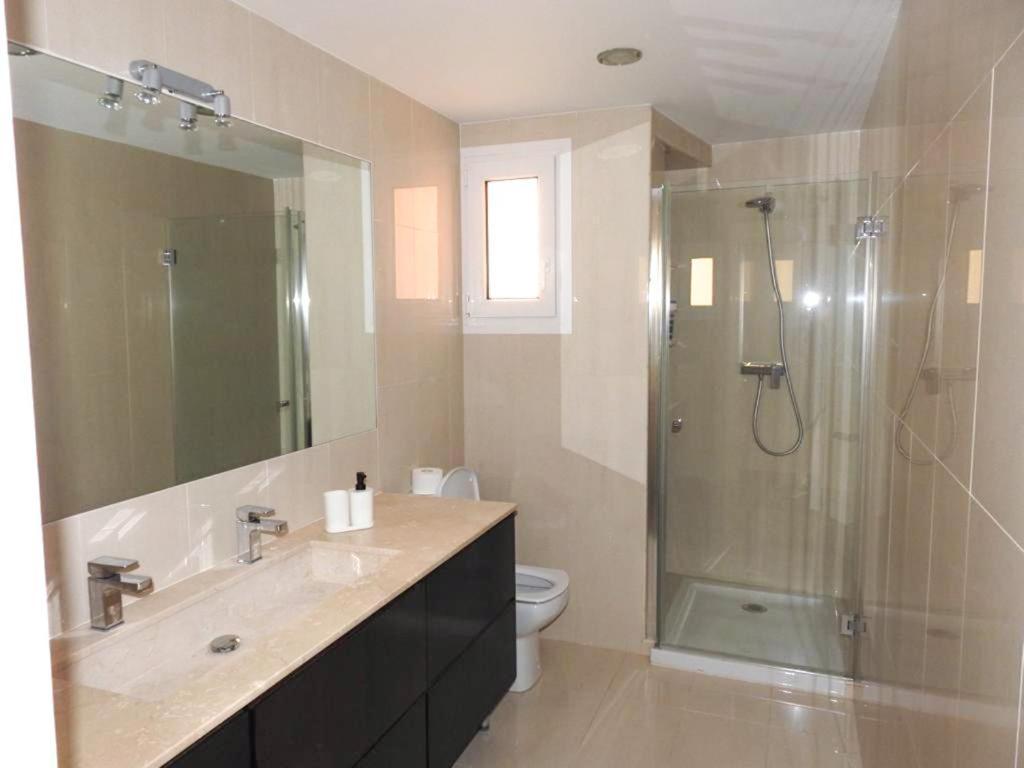 Carihuela Beach Suite Apartment Торремолінос Екстер'єр фото