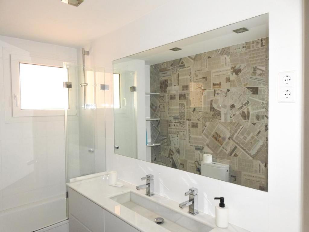 Carihuela Beach Suite Apartment Торремолінос Екстер'єр фото