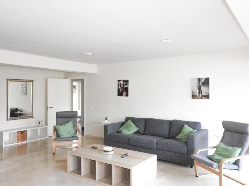 Carihuela Beach Suite Apartment Торремолінос Екстер'єр фото
