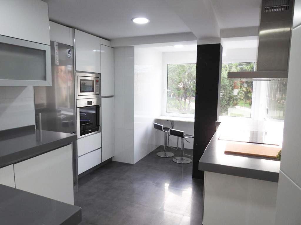 Carihuela Beach Suite Apartment Торремолінос Екстер'єр фото